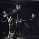 Chaplin-playing-violin-on-g_square