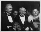 Medium chaplin einstein and his wi